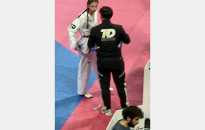 Anaëlle livre une bataille jusqu'au bout mais s'incline en huitième de finale